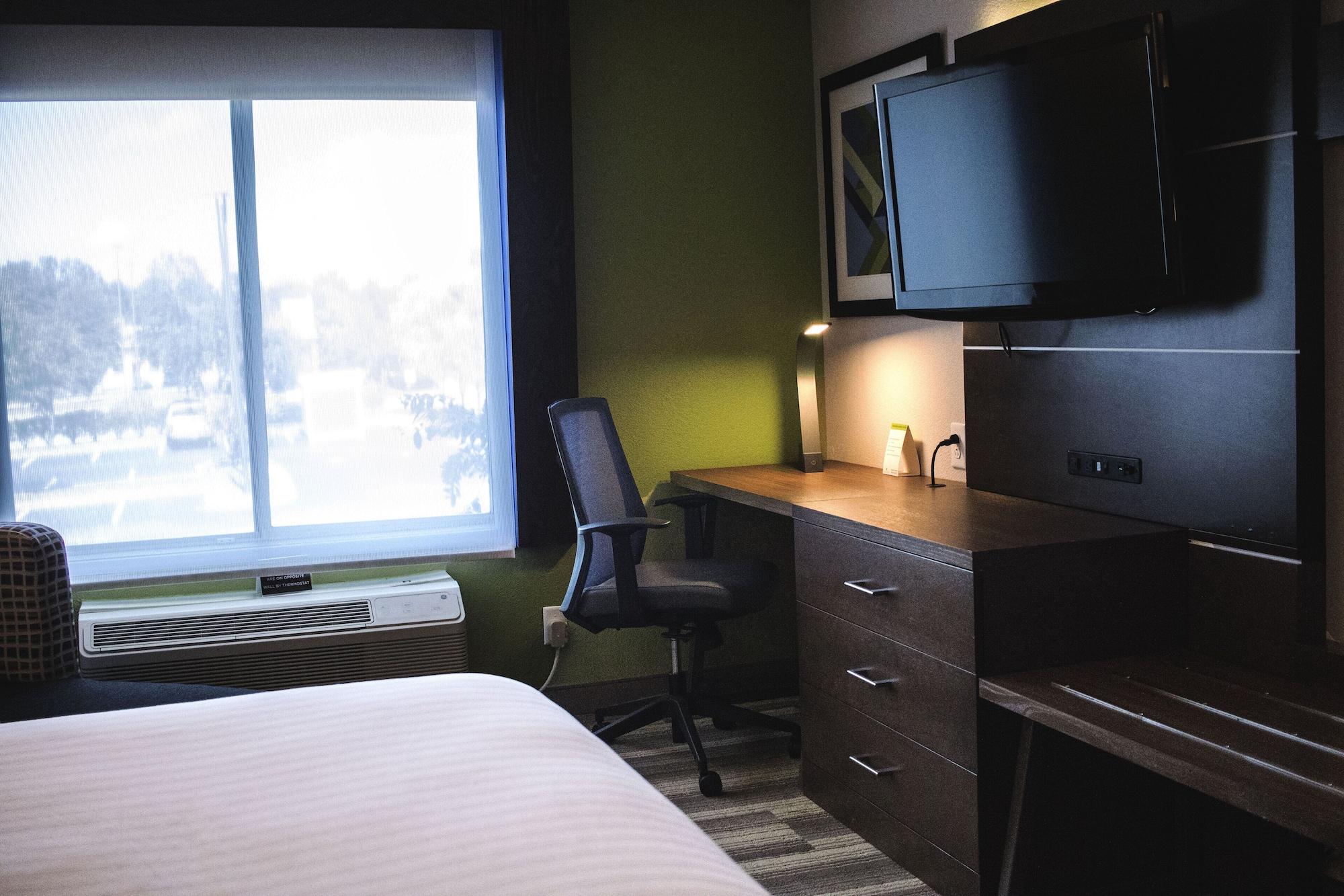 Holiday Inn Express & Suites Columbia-I-26 @ Harbison Blvd By Ihg Exteriör bild