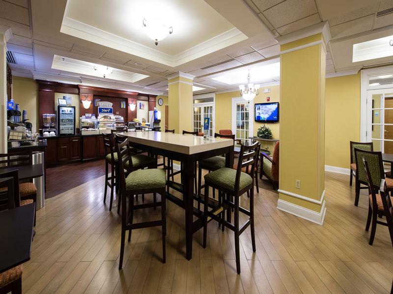 Holiday Inn Express & Suites Columbia-I-26 @ Harbison Blvd By Ihg Exteriör bild