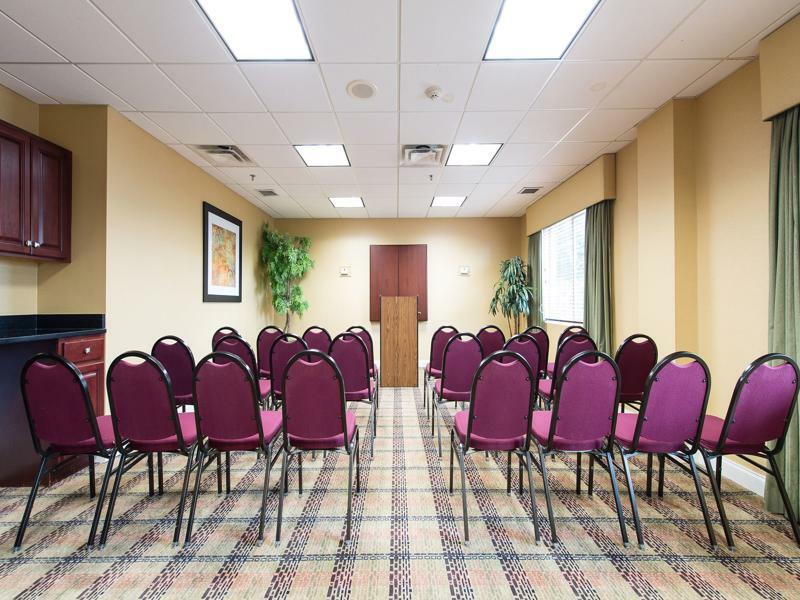 Holiday Inn Express & Suites Columbia-I-26 @ Harbison Blvd By Ihg Exteriör bild