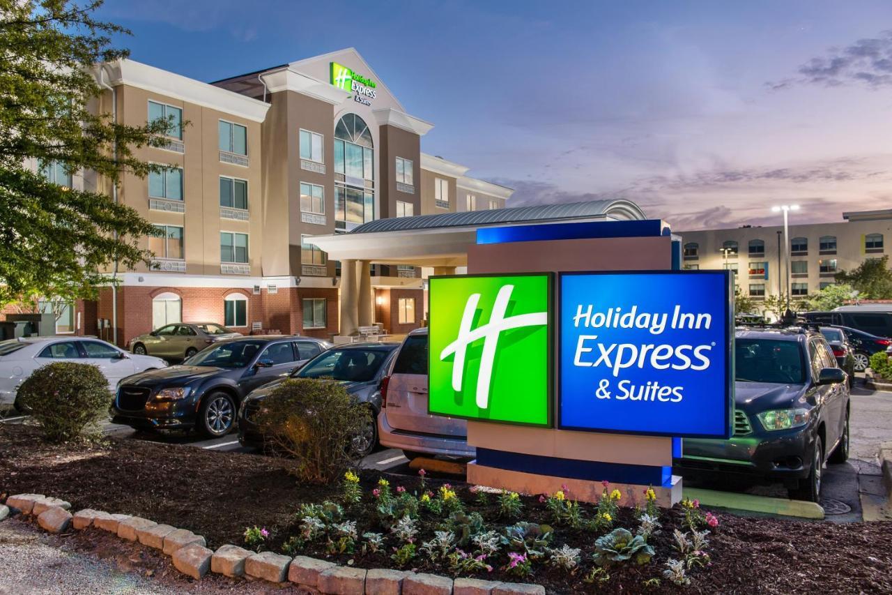 Holiday Inn Express & Suites Columbia-I-26 @ Harbison Blvd By Ihg Exteriör bild